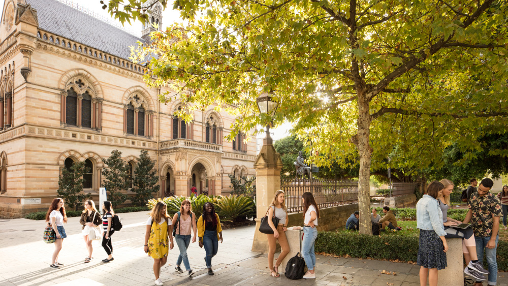 Mitchell Building, University of Adelaide. Courtesy of Marketing and Recruitment, University of Adelaide.